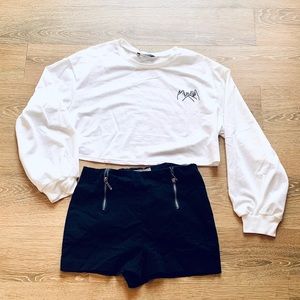 Both Pinky Promise Crop Top & short shorts size L